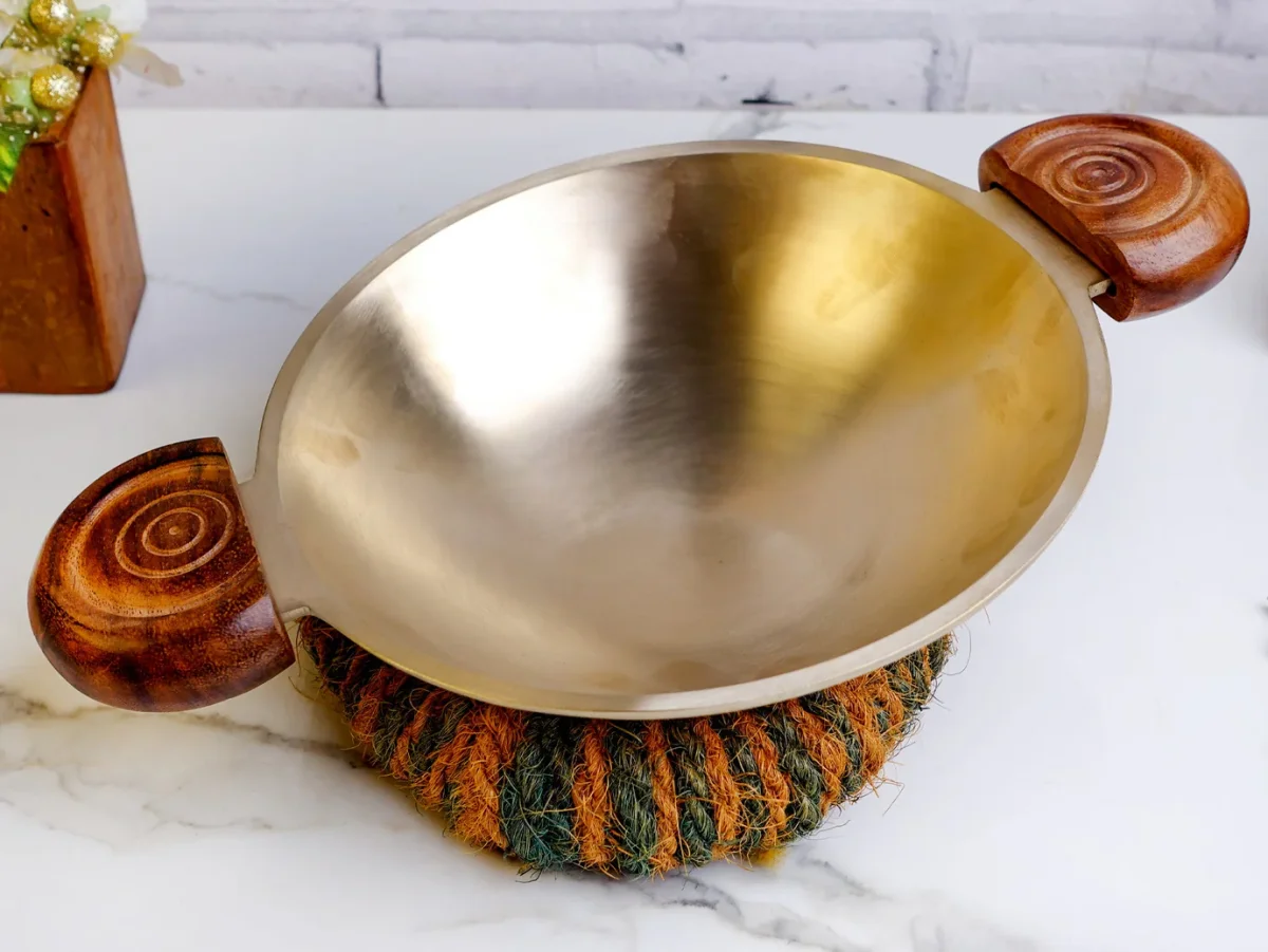 Bronze Premium - Appam Pan Wooden Handle - With Brass Lid .